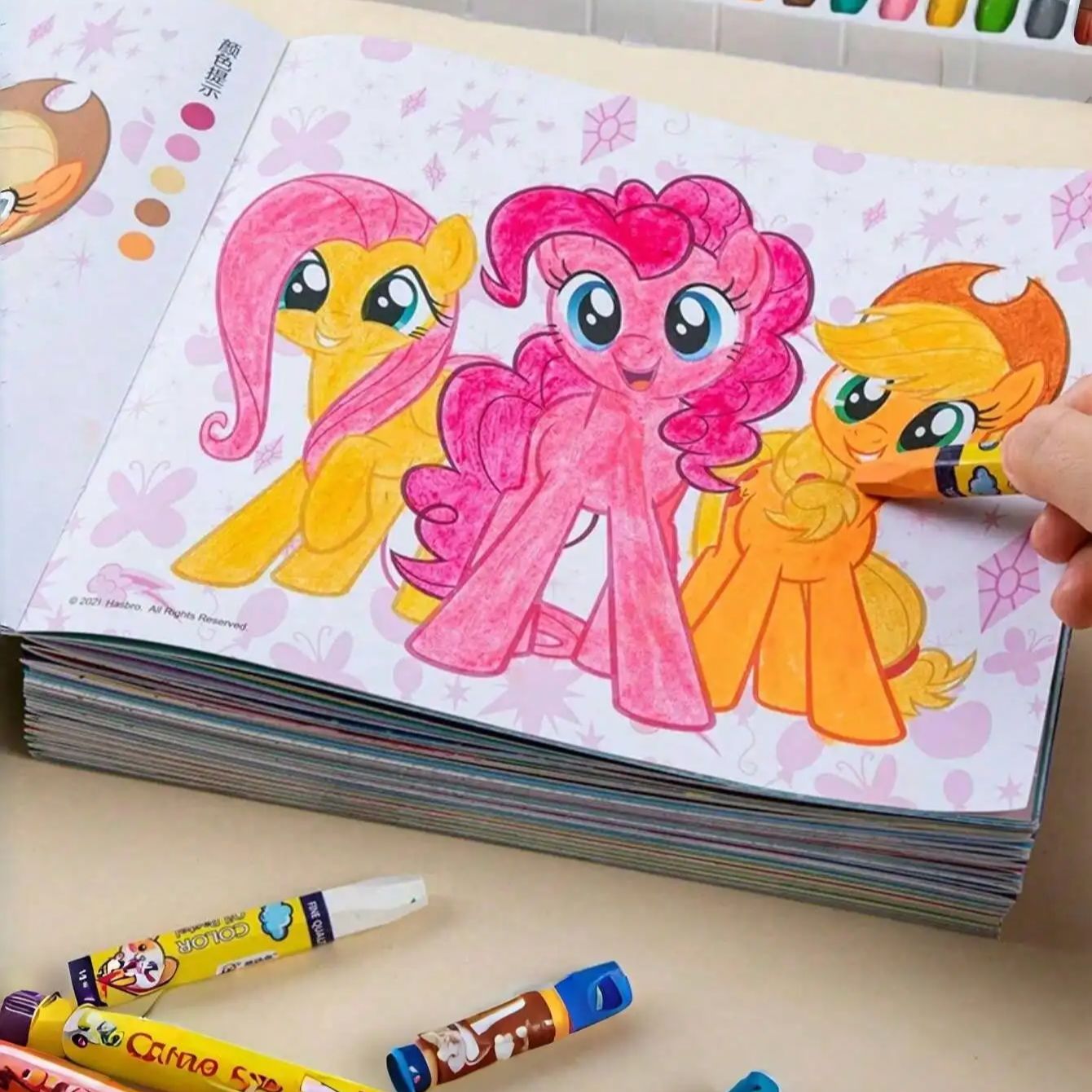 4 Livros de Desenho e Colorir  - Art Craft Movement avaliação e preço